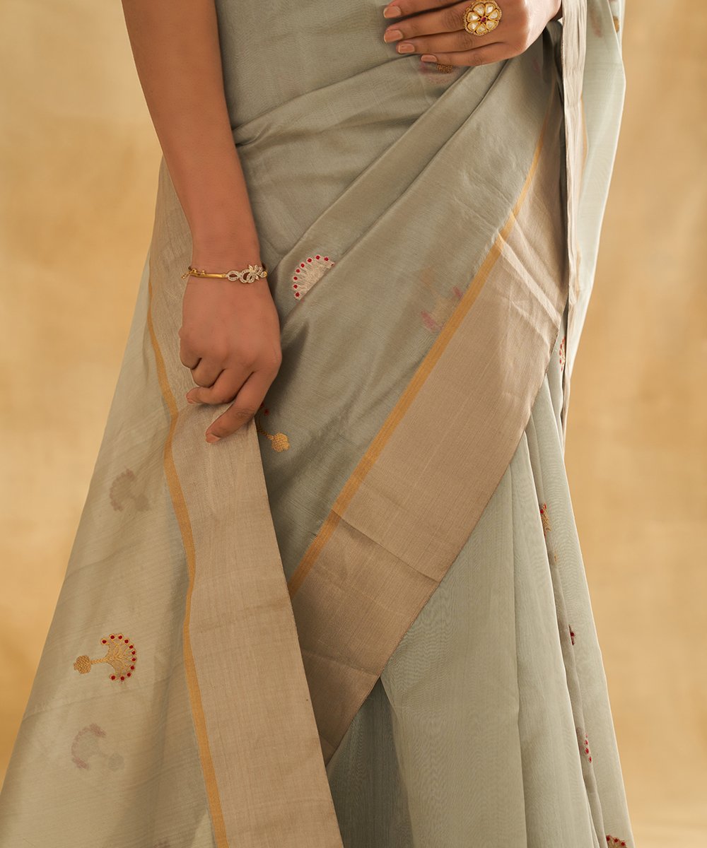 Premium Malthi Silk Saree Set - Image 2