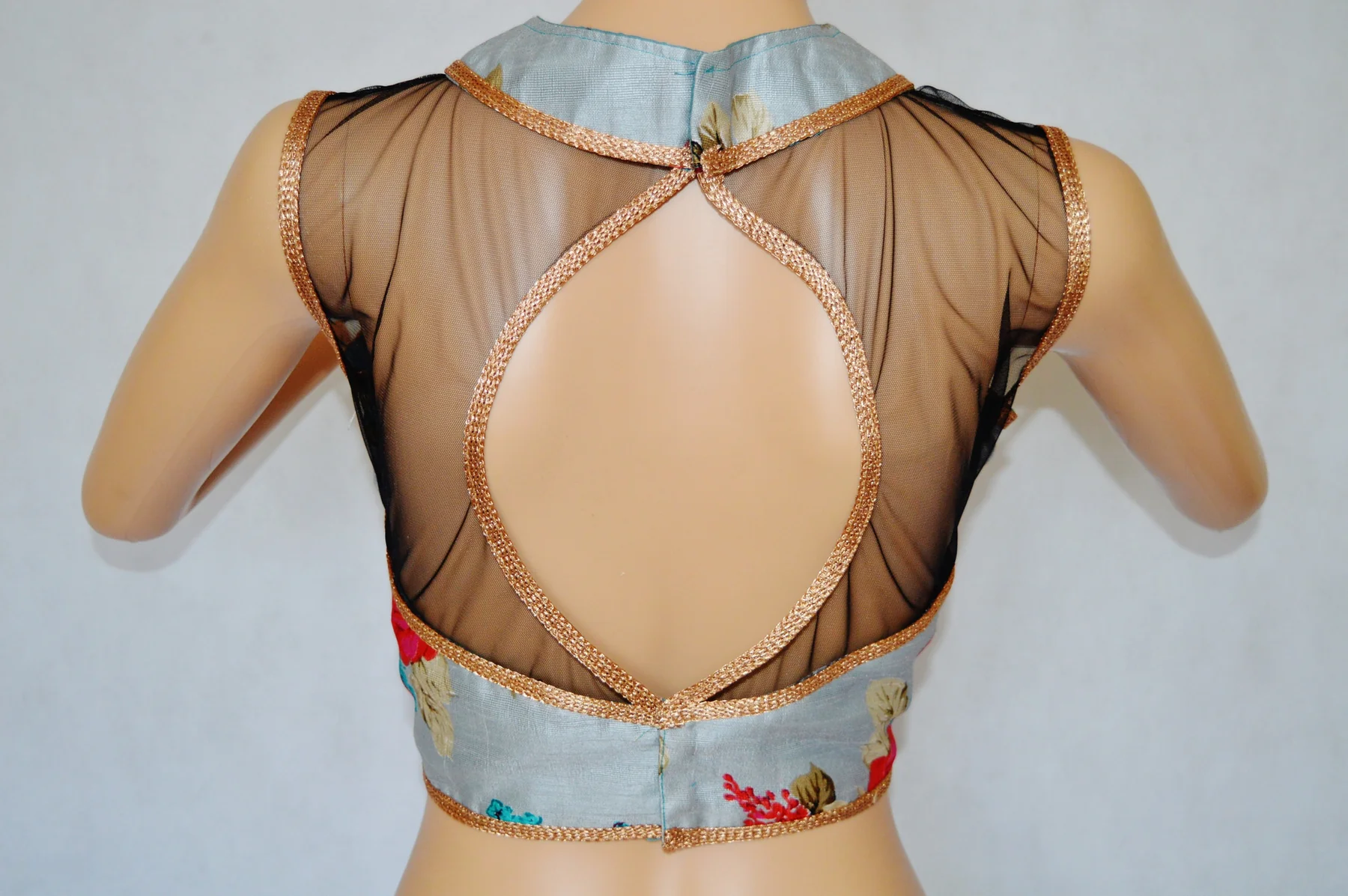 High Neck Sleeveless Digital Print Blouse Choli Top - Image 2
